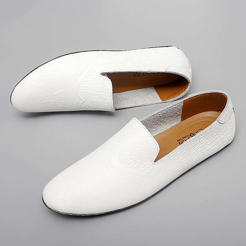 Moodsad meeste vabaaja korterid ehtsast nahast meeste jalavarjud, pehme tallaga mokassiinid, libisemiskindlad sõidujalatsid Krokodillimustriga paadikingad