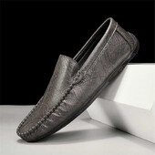 Mocassin Jesenske cipele Muškarci Veličina 47 Ležerne muške dizajnerske tenisice Golf vježbač Sport Pas Cher Jeftinije Promocija u ponudama