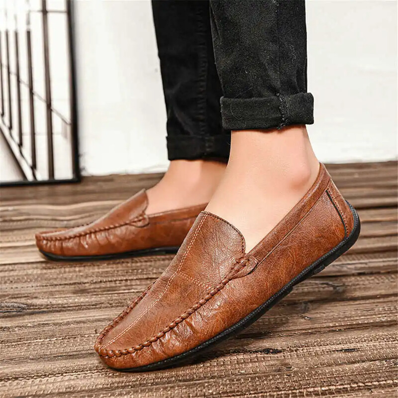 Mocassin Jesenske cipele Muškarci Veličina 47 Ležerne muške dizajnerske tenisice Golf vježbač Sport Pas Cher Jeftinije Promocija u ponudama