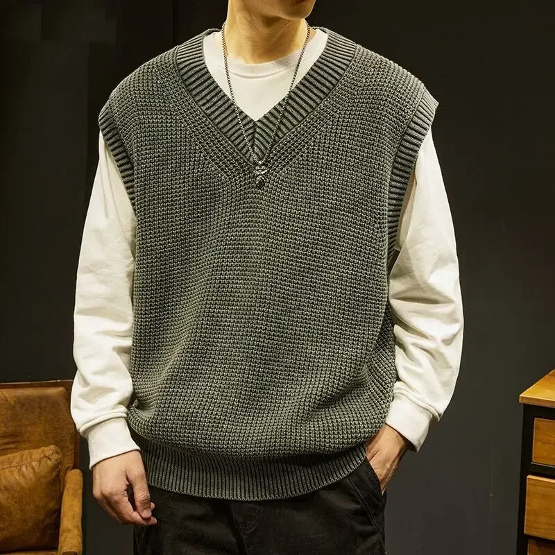 Ühevärvilised meeste rõivad vest, varrukateta V-kaelus, tavaline kootud kampsun, meeste vest, äriline esteetiline meemirežiim, Y2k vintage lõbus