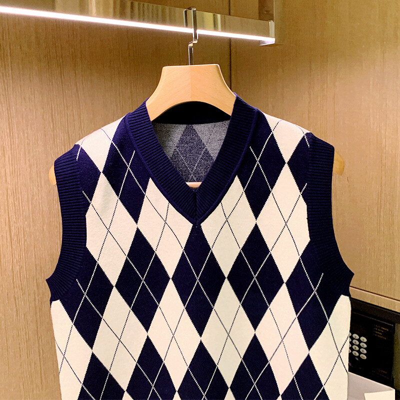 2024 uued meeste kevad-sügis kontrastvärvi ruuduline vest Meeste äri kootud vest meeste V-kaelusega kampsun varrukateta topid K468