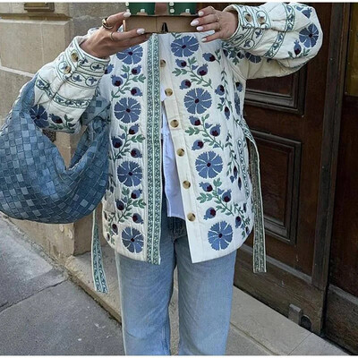 Ženska pamučna jakna na vezanje 2024., novi kardigan s cvjetnim uzorkom, prošivena jakna, jesen i zima, topla, elegantna ženska gornja odjeća za ulice