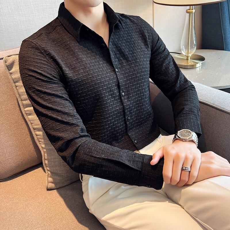 Chemise Homme Plus veličina 4XL-M Proljetne nove jednobojne karirane košulje dugih rukava za muškarce Odjeća 2023. uski kroj Ležerna smoking haljina za maturalnu večer