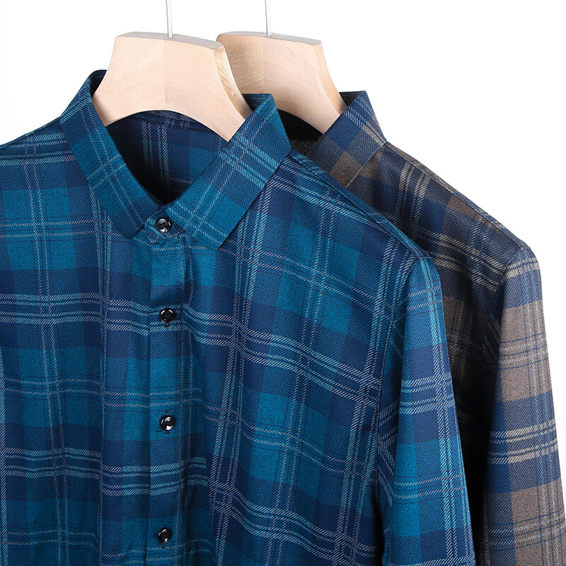 Muška uska karirana košulja u korejskom stilu Muška poslovna ležerna košulja dugih rukava