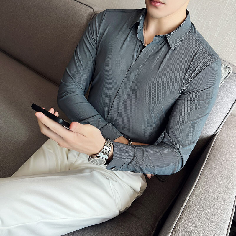 Dizajn britanske poslovne košulje za slobodno vrijeme 2022. British Men Cuba Collar Tanka jednobojna bijela košulja Camisa Social Masculina Muška košulja