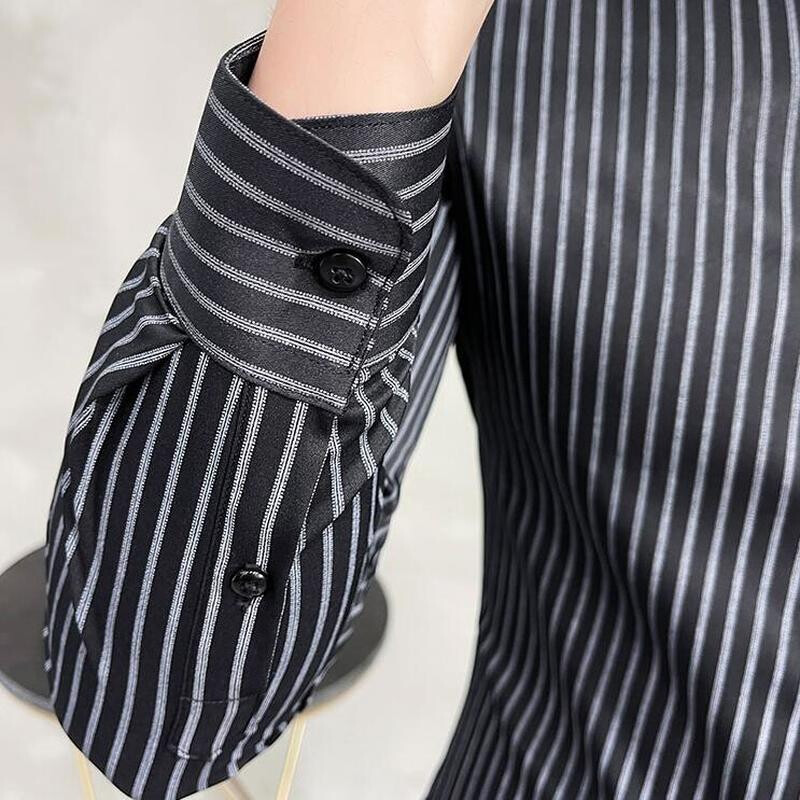 Ανδρικά ριγέ πουκάμισα 2022 Άνοιξη καινούργια μακρυμάνικα βρετανικού στυλ Μονόχρωμα πουκάμισα casual μακρυμάνικα φορέματα Επώνυμα ανδρικά ρούχα