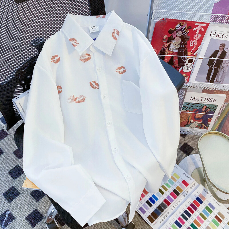 Meeste sügisene kõrgklassi vabaaja särk, pikkade varrukatega valge huulepulk, trükitud trendikas Ins stiilis vabaaja jope