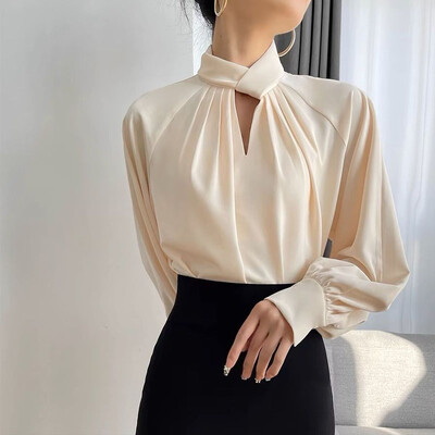 Ženska jednobojna košulja s francuskim samostojećim ovratnikom 2024. Dizajn proljeće, nježna gracioznost, udobne šuplje majice s puf rukavima