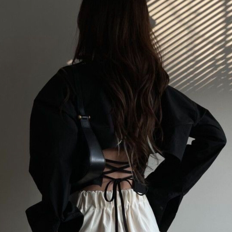 Košulje Žene Hotsweet Fashion Chic Bandage Design Jednostavne uske proljetne temperamente Korejski stil Jednobojne Ležerne Harajuku djevojke