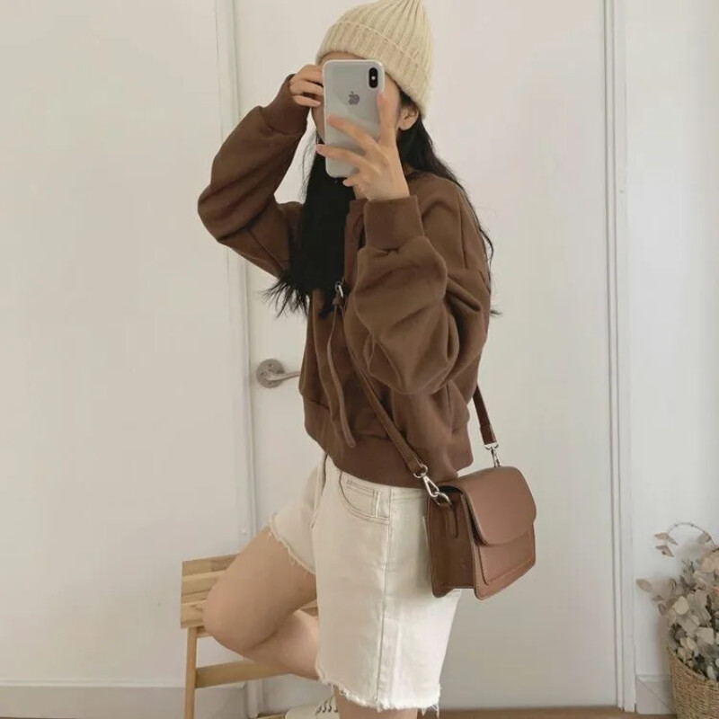 Naiste dressipluusid Kärbitud Üliõpilane Solid College Ins Trendikas Basic Soe Sale Sügis Lihtne kõiksobiv Mujer pikkade varrukatega uued riided