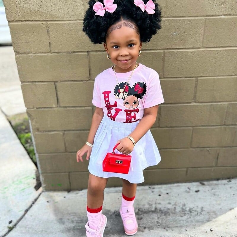 Linkiu tarpvalstybinių europietiškų ir amerikietiškų juokingų afrikietiškų mergaičių marškinėlių su apvalia kakle raštu trumpomis rankovėmis merginoms