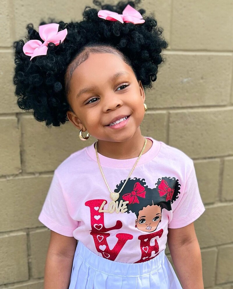 Linkiu tarpvalstybinių europietiškų ir amerikietiškų juokingų afrikietiškų mergaičių marškinėlių su apvalia kakle raštu trumpomis rankovėmis merginoms