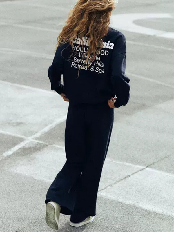 TRAF Дамски моден комплект панталони Есенен суичър с щампа с букви и кръгло деколте Едноцветни прави панталони Нови ежедневни дамски