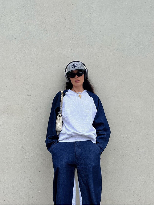 TRAF Дамски суичър с деним със снаждане с кръгла яка + панталони с висока талия Collision Нов комплект панталони Ежедневно дамско облекло