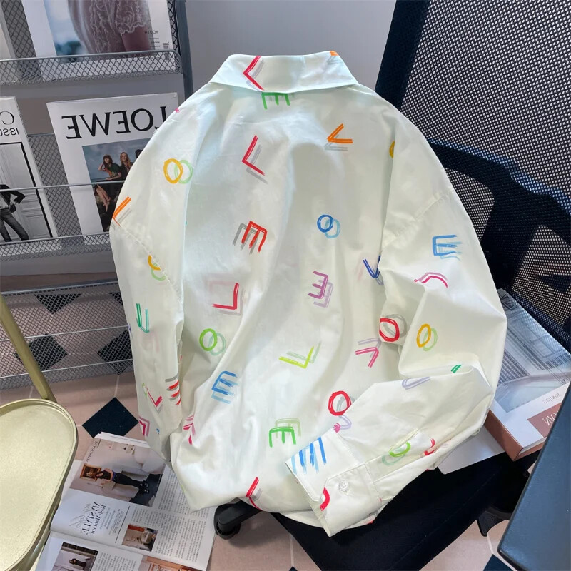 Komiyama Цветни Blusas с отпечатани букви Blusas Mujer Ризи с дълъг ръкав с деколте с ревер Блузи Kawaii Свободни камиси Есенни горнища на ризи Y2k