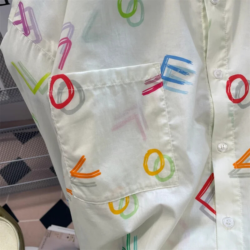 Komiyama Цветни Blusas с отпечатани букви Blusas Mujer Ризи с дълъг ръкав с деколте с ревер Блузи Kawaii Свободни камиси Есенни горнища на ризи Y2k