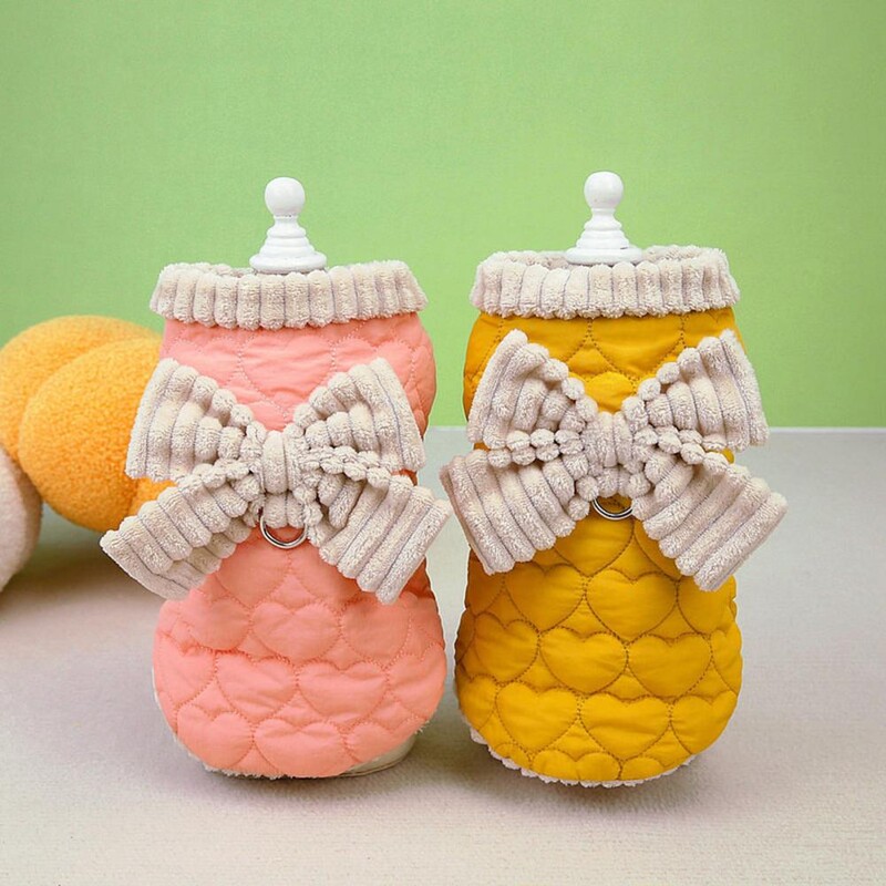 Pamučni kaput za kućne ljubimce Moderan kaput za pse s ukrasom od mašne Elegantna odjeća za pse Leptir mašna Traction Ring Gumb za zatvaranje za kućne ljubimce