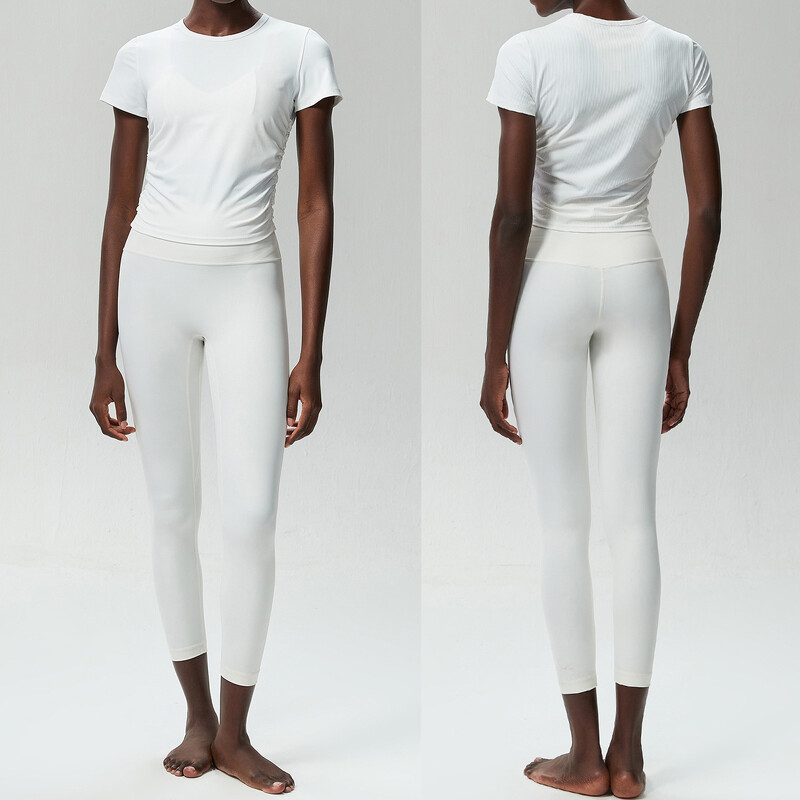 Ženska kombinezona za trčanje u teretani Jednobojna dvodijelna garnitura za fitness jogu Prozračna brzo sušeća sportska odjeća kratkih rukava Odjeća za vježbanje