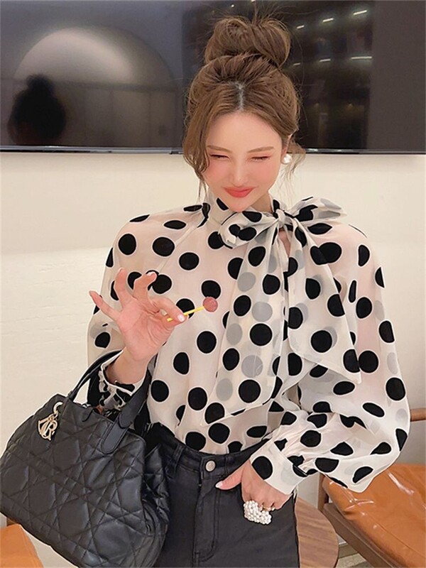 Kimotimo točkasta šifonska bluza s dugim rukavima, ženska 2024. Nova mašna s vezanim ovratnikom i prozirnim dizajnom, gornji dijelovi Elegantne široke košulje Ins
