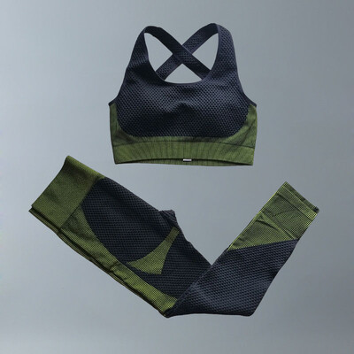 Costume de yoga Femei Îmbrăcăminte de fitness Set de gimnastică Ținute sport Antrenament Exercițiu Pantaloni de antrenament Sutien cu mânecă lungă Crop Top Treninguri pentru femei