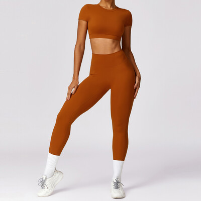 2 TK Naiste õmblusteta joogakomplekt Spordiülikond Jõusaalirõivad Treeningriided Lühikeste varrukatega Jõusaali Crop Top kõrge vöökohaga säärised Fitness Spordirõivad