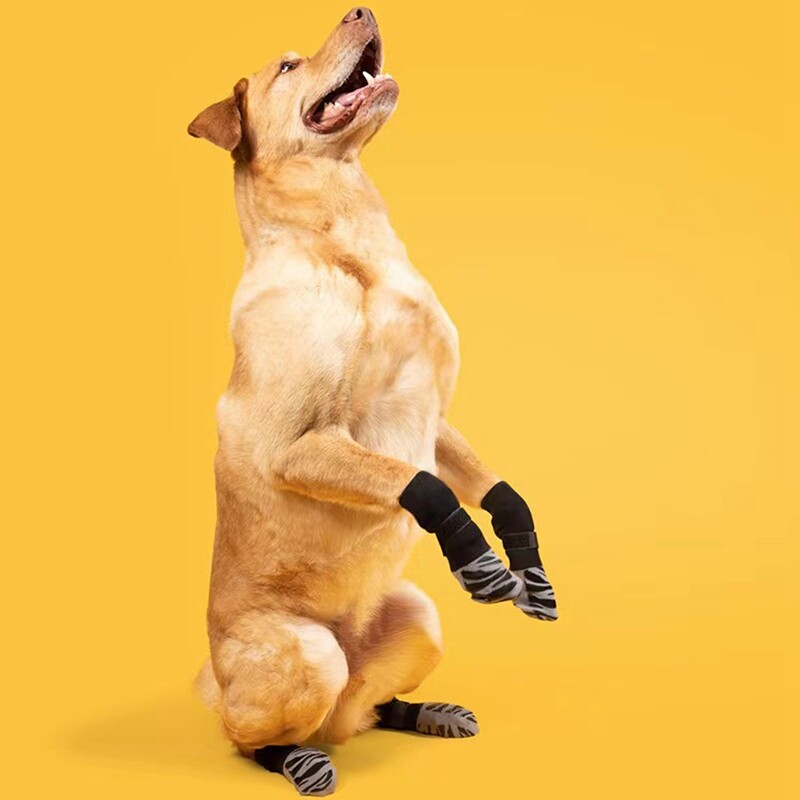 Αντιολισθητικές κάλτσες σκύλου 4 τμχ Ρυθμιζόμενη αντιολισθητική προστασία ποδιών για σκύλους για κουτάβια εσωτερικά χειριστήρια προμήθειες ποδιών κατοικίδιων ζώων