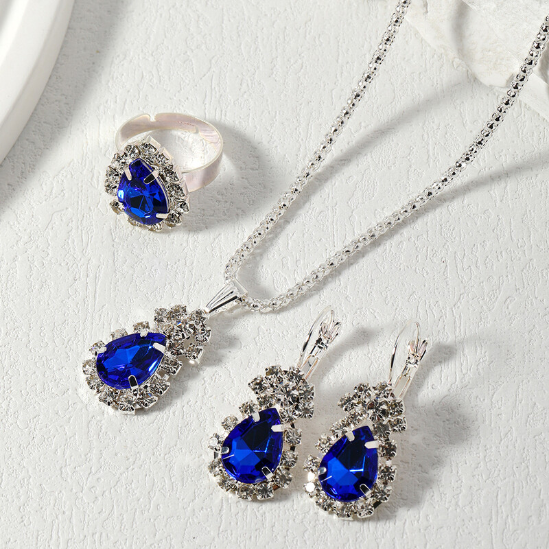 Eiropas un Amerikas pārrobežu populāras trīsdaļīgas sirds formas rotaslietas, kaklarotas, auskari, gredzenu iestatīšanas dimanta kulons