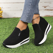 Melni sieviešu ikdienas apavi Platforma Wedge Sieviešu modes kedas Sieviešu vasaras apavi Slip On Loafers Vulcanize Shoes