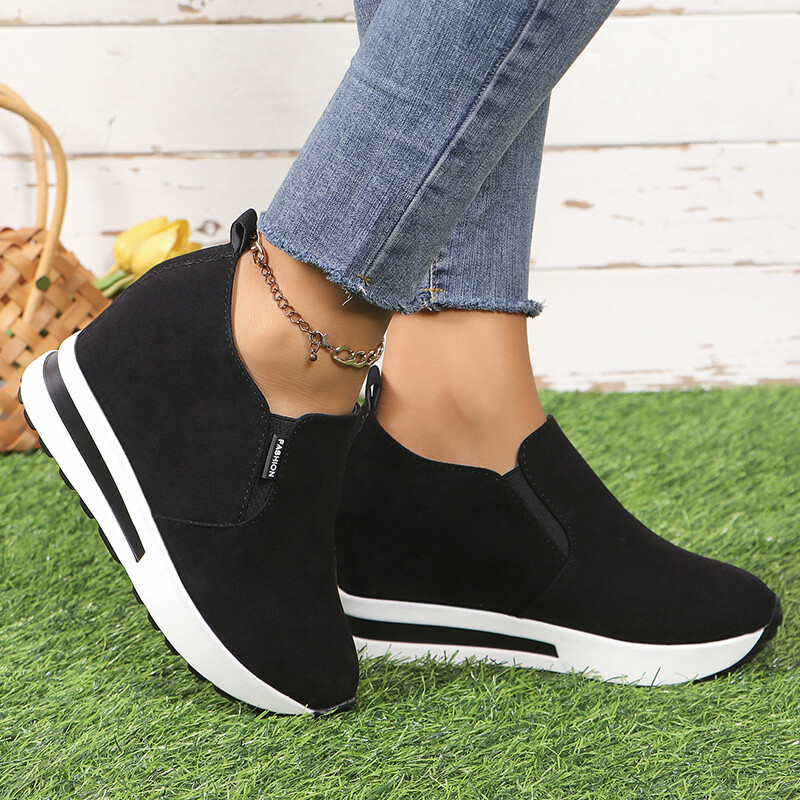 Melni sieviešu ikdienas apavi Platforma Wedge Sieviešu modes kedas Sieviešu vasaras apavi Slip On Loafers Vulcanize Shoes