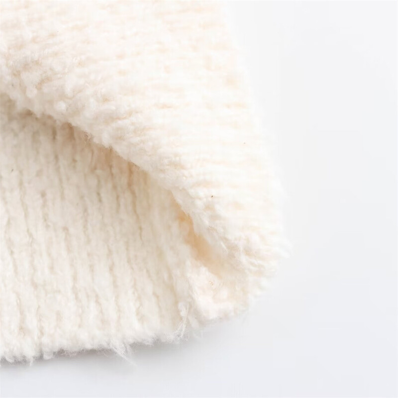 Zach Ailsa 2024, primăvară, produse noi