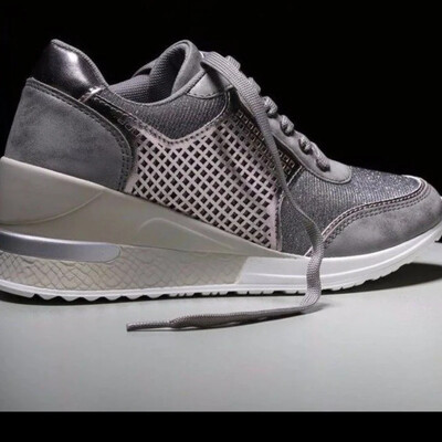 2023-as Wedge tornacipő hálós leopárd dizájn Elegáns női cipők platform divatos női új fekete tornacipő alkalmi