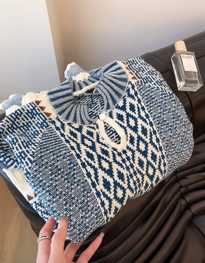 Toamnă și iarnă Parfum mic contrastat cu decupaje guler în picioare Pulover scurt Pulover Top Pulover tricotat albastru și alb Femei