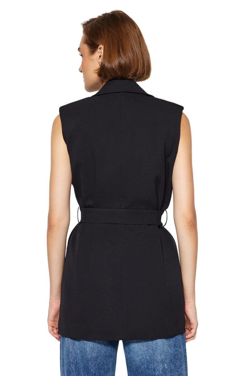 Trendyol sieviešu taisna regulāra veste