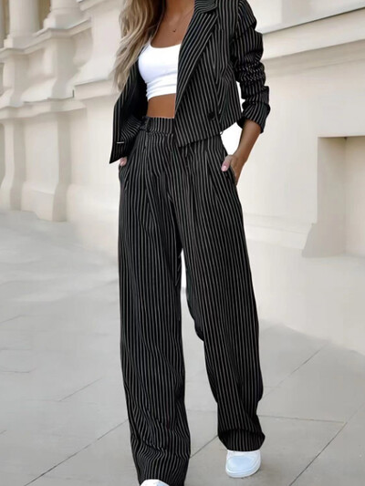 Elegáns női öltönyök hosszú ujjú, gombos dekorációval, csíkos blézerkabáttal és magas derekú, széles szárú nadrággal, 2 db-os készlet