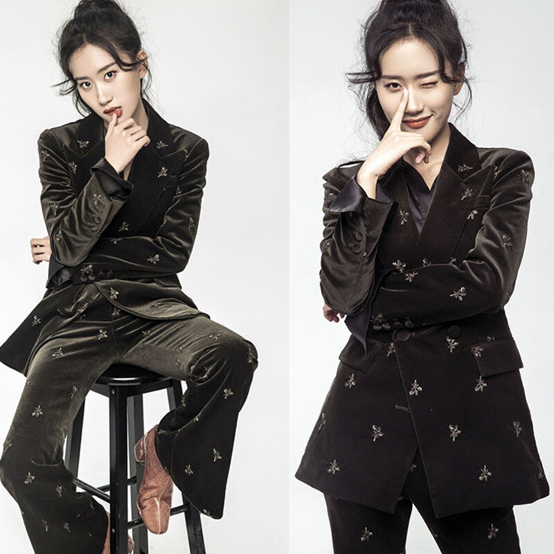 2023 őszi téli női brit stílusú hímzés Pleuche kabát bársony blézer + nadrág 2 db divatos nadrág öltönyök Y1396