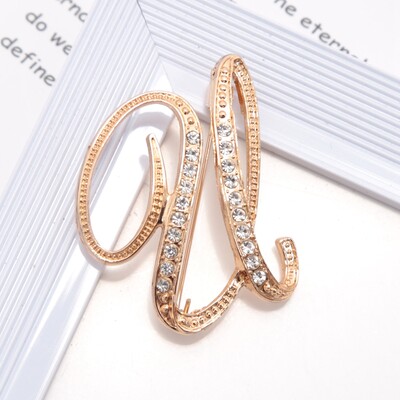 Új strasszos kristály AZ betűs kezdő melltű női arany színű angol elegancia ábécé címke hölgy ékszer ajándék