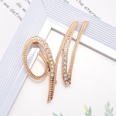 Új strasszos kristály AZ betűs kezdő melltű női arany színű angol elegancia ábécé címke hölgy ékszer ajándék