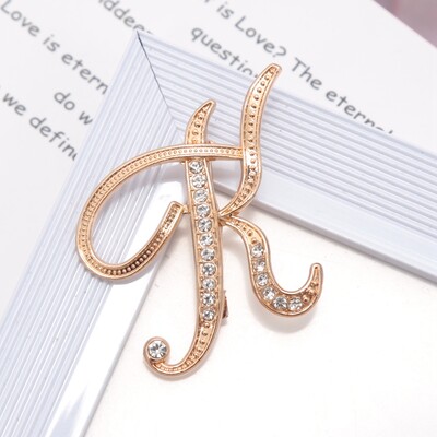 Új strasszos kristály AZ betűs kezdő melltű női arany színű angol elegancia ábécé címke hölgy ékszer ajándék