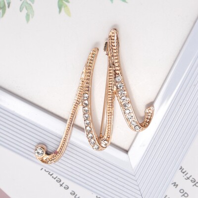 Új strasszos kristály AZ betűs kezdő melltű női arany színű angol elegancia ábécé címke hölgy ékszer ajándék