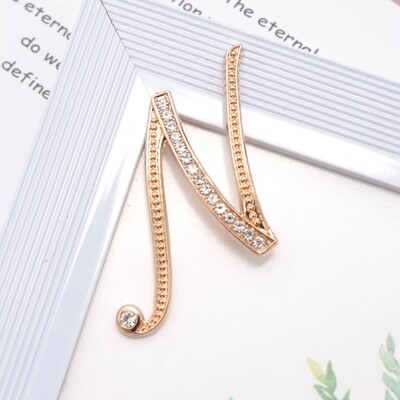 Új strasszos kristály AZ betűs kezdő melltű női arany színű angol elegancia ábécé címke hölgy ékszer ajándék