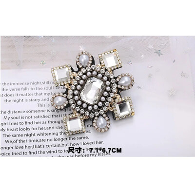 Κομψή Γεωμετρική Κρυστάλλινη Πέτρινη Τετράγωνη Συμμετρική Καρφίτσα Μπλε Πράσινη Μεγάλη Καρφίτσα από στρας Σταυρός με Κλιπ για γυναίκες