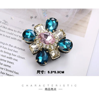 Κομψή Γεωμετρική Κρυστάλλινη Πέτρινη Τετράγωνη Συμμετρική Καρφίτσα Μπλε Πράσινη Μεγάλη Καρφίτσα από στρας Σταυρός με Κλιπ για γυναίκες