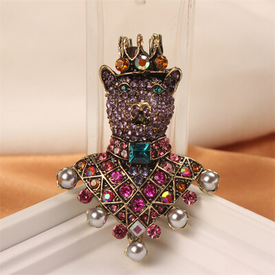 Bájos vintage páva szivárvány medve tündér brossok zöld kristály barokk palota fűző fényes kitűzők parti bankett ékszerek