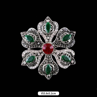 Baroka stils vintage sievietēm vīriešiem modes kristāla saktas piespraudes Retro pils metāla nozīmītes atloka piespraudes Unisex ballītes korsāžas rotaslietas