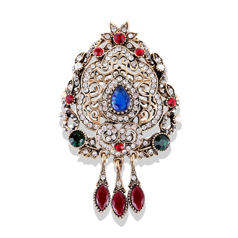 Baroka stils vintage sievietēm vīriešiem modes kristāla saktas piespraudes Retro pils metāla nozīmītes atloka piespraudes Unisex ballītes korsāžas rotaslietas