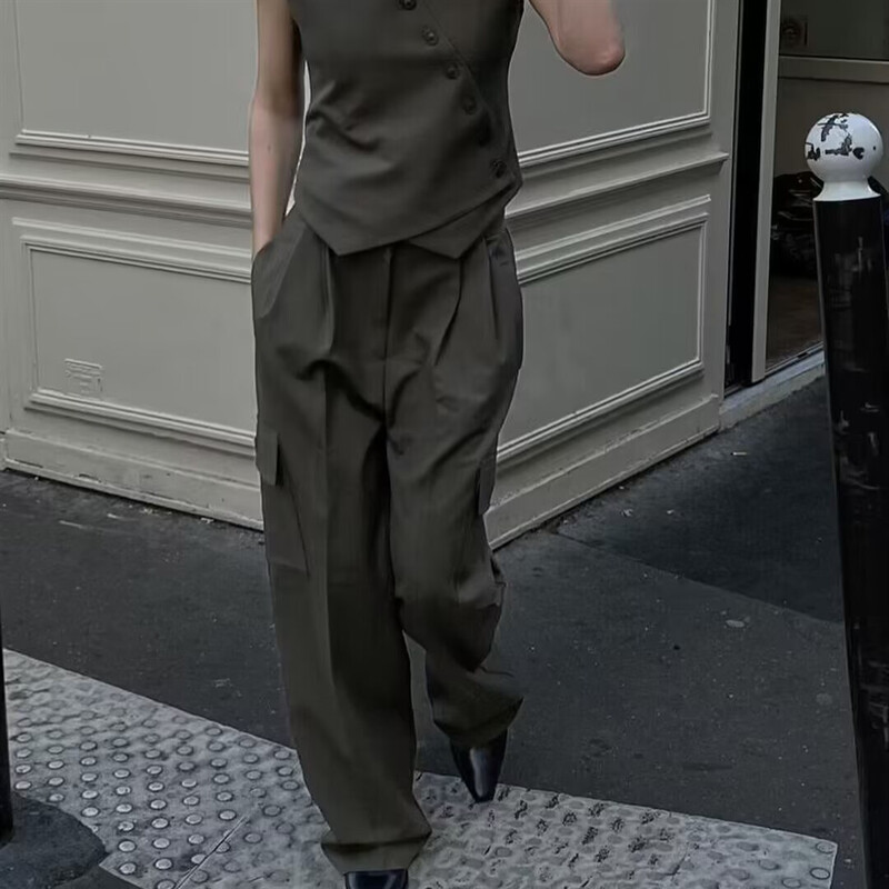 PB&ZA 2024 tavasz, új gomb dekorációval aszimmetrikus mellény, dupla zsebes munkaruha nadrágok ingázó kétrészes szett