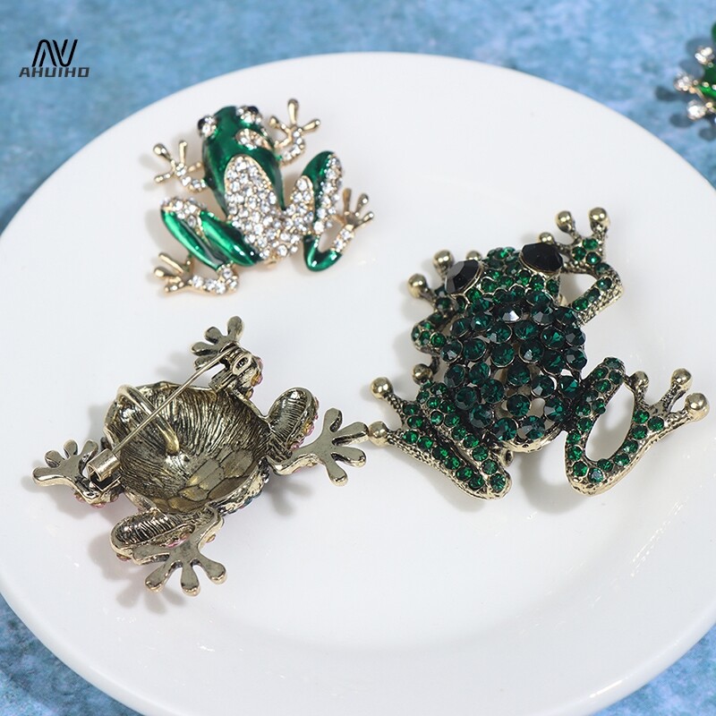 Πράσινο Rhinestone Frog Καρφίτσα Γυναικεία Lovely Metal Frog Party Καρφίτσες Animal Καρφίτσες για Γυναικεία φόρεμα Αξεσουάρ παλτό