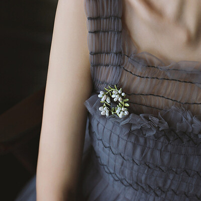 New Vintage Japan Garden Green Metal Vopsea cu spray Accesorii pentru plante Broșă cu perle pentru culturi de vegetație pentru femei Cadouri de petrecere