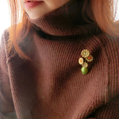 New Vintage Japan Garden Green Metal Vopsea cu spray Accesorii pentru plante Broșă cu perle pentru culturi de vegetație pentru femei Cadouri de petrecere