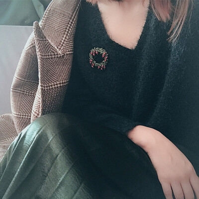 New Vintage Japan Garden Green Metal Vopsea cu spray Accesorii pentru plante Broșă cu perle pentru culturi de vegetație pentru femei Cadouri de petrecere